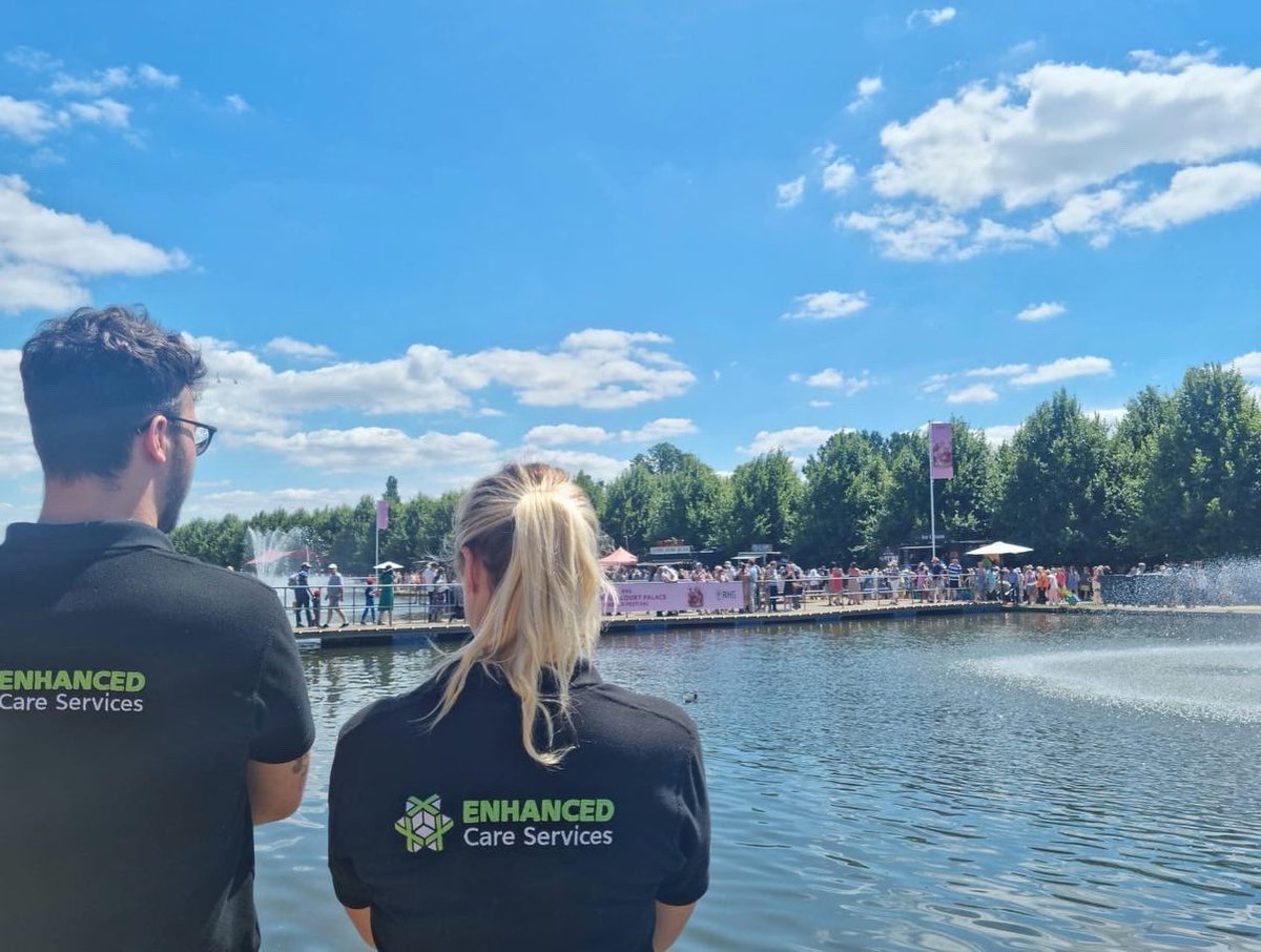 Interested in event management? Want to work in the event industry? Have an interest in event medical provision? 

We are recruiting for an Event Operations Coordinator! 

Head to our website to find out more about the role today. enhancedcareservices.co.uk/recruitment