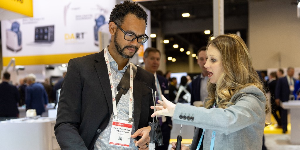 AAOS1's tweet photo. What a week! We can't believe it is the last day to visit the Exhibit Hall. Be sure to stop by before 3:00pm! The best in the industry can't wait to talk to you. #AAOS2023 #AAOSExhibitHall https://t.co/VBrYxIADzY