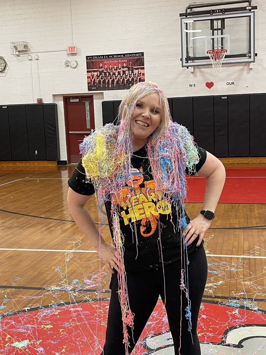 PhysEdPups's tweet photo. Kids Heart Challenge winners got to silly string me today for being the top classes in the school! Thanks @sarahbeth41986 for helping out! @KidsHeartChall @east_louisa https://t.co/Me7QPVHLGK