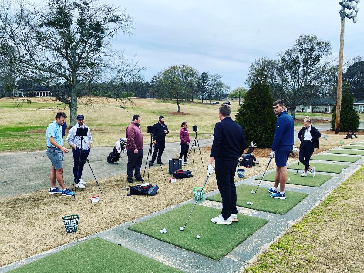 FlightScopeGolf's tweet image. Yesterday we had a chance to catch-up with and train the new @AJGAGolf Spring Intern class.

We wish all of the junior golfers a successful season 🏌🏼🏌🏾‍♀️🏌🏾‍♂️

#FlightScope
#AJGA 
#performancedatayoucantrust