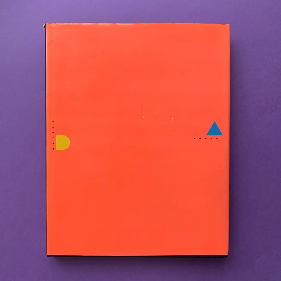 ThePrintArkive's tweet photo. NEW STOCK https://t.co/QKCEIdQ9bD

Graphis Design 89
1989

STOCK WANTED - DM me if you have (or know anyone with) collections for sale.

#theprintarkive #graphicdesignbook #designbook #graphicdesign #designannual #graphisannual #graphismagazine #graphisdesign @graphisinc https://t.co/dCYXxCtD3f