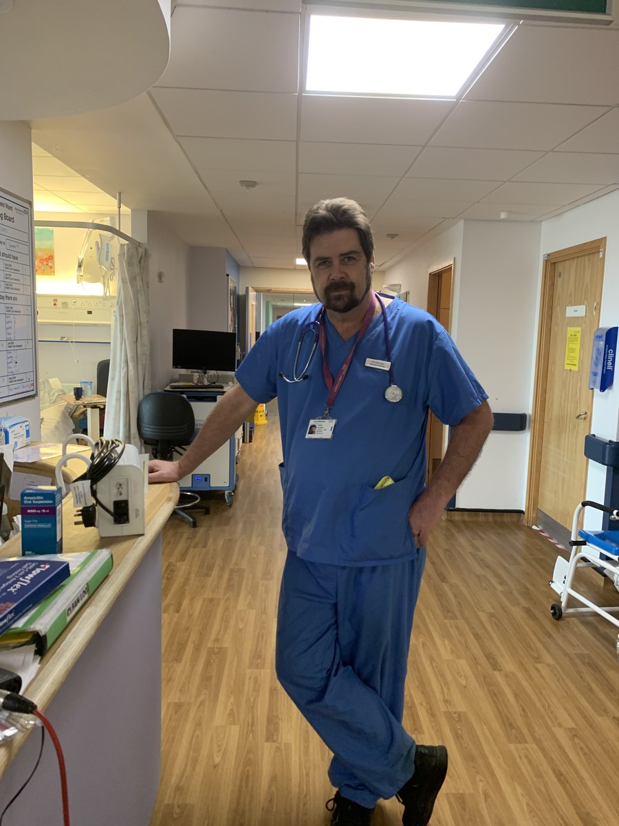 White Coat Black Art (@cbcwhitecoat) on Twitter photo As #NHS resident MDs gear up for Monday's strike, following nurses and paramedics, <a href="/NightShiftMD/">Dr. Brian Goldman</a> tours a hospital in Reading to find lessons for Canada.
"Don't make the same mistakes we've made," geriatrician <a href="/mancunianmedic/">David Oliver (also on Blue Sky)</a>⬇️warns Canadians.
Listen: bit.ly/3JbVFFw As #NHS resident MDs gear up for Monday's strike, following nurses and paramedics, <a href="/NightShiftMD/">Dr. Brian Goldman</a> tours a hospital in Reading to find lessons for Canada.
"Don't make the same mistakes we've made," geriatrician <a href="/mancunianmedic/">David Oliver (also on Blue Sky)</a>⬇️warns Canadians.
Listen: bit.ly/3JbVFFw