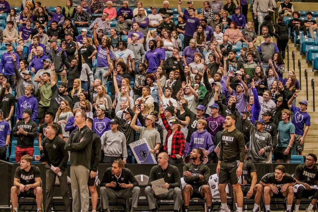 Coach Mac tweet media