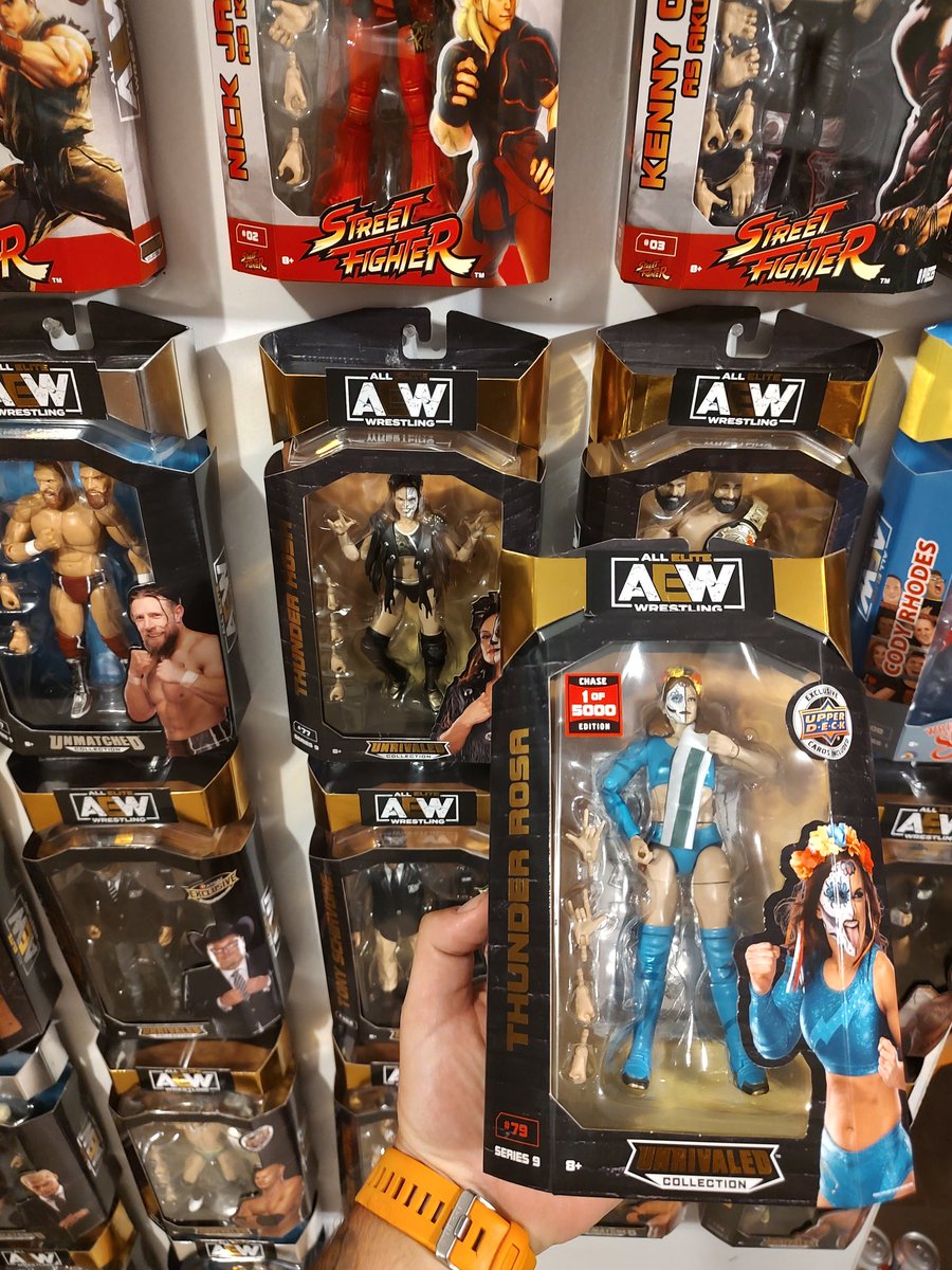 Welcome to the collection @thunderrosa22 #figlife #aewchase #wrestlingfigures #aew #majormark #majorpod #scratchthatfigureitch #collector #AEWDynamite