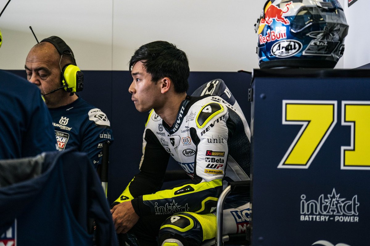 Good first test for our Moto3 LIQUI MOLY Husqvarna Intact GP Team. While @AyumuSasaki1 was 2nd fastest, @CollinVeijer95 had to watch from the pits due to a finger injury, but hopes to be on the bike next week in Portimao. #JerezTest #Moto3 #LIQUIMOLY #Husqvarna #IntactGP