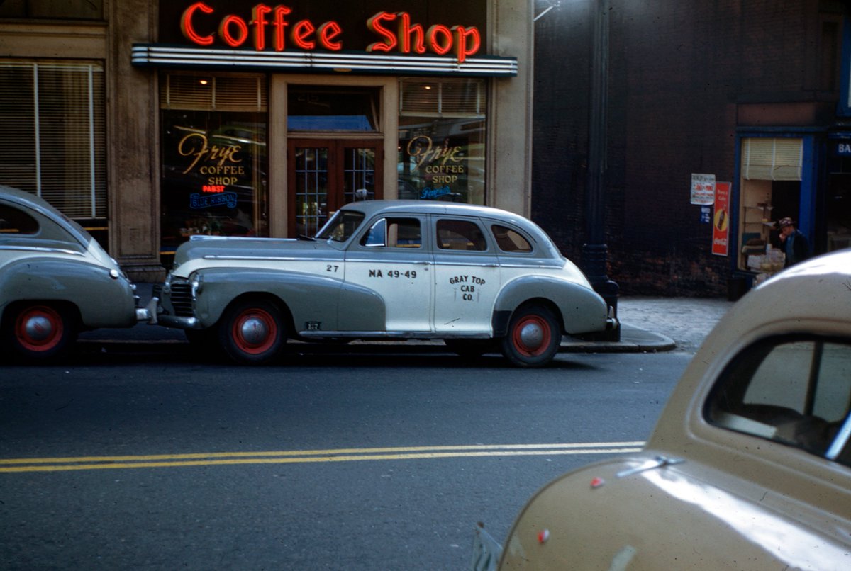 📸Seattle - Gray Top Cab -1950s Estimated  #kodak #colorslides #kodachrome #35mm © Seattle Municipal Archive