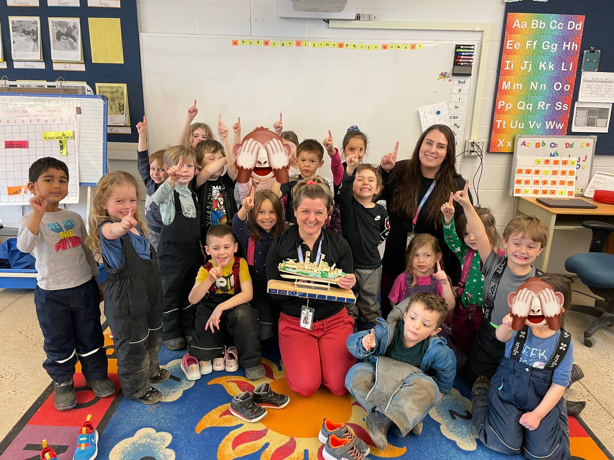 MundysBayPS's tweet photo. WE WON BATTLESHIP!! Congrats to @MrsTPeach class! Well done!! #kindiesrule @SCDSBey @SCDSB_Schools @Mundysp https://t.co/xx1dWP5ab5