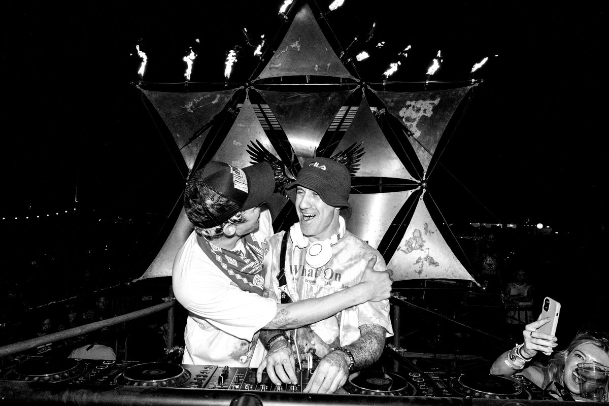lsdream's tweet photo. My domecap is forever busted. My soul is eternally slapped. Love u so much @Griz  !! https://t.co/1c45Vfqc0y