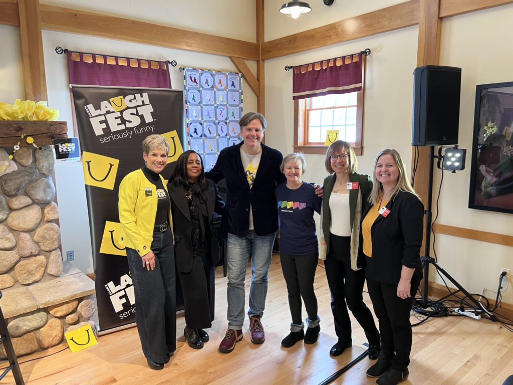 jaysondibble's tweet photo. THANK YOU to @Gildas_Club_GR &amp; @LaughFest for today’s #LaughterRx Symposium. What a great time laughing and learning with nurses &amp; social workers about emotions, laughter, &amp; health! Hope to see everyone again in 2024! 💛🖤 #SeriouslyFunny #LaughFest #comedy #nursing #socialwork https://t.co/zZSv5NUi5a