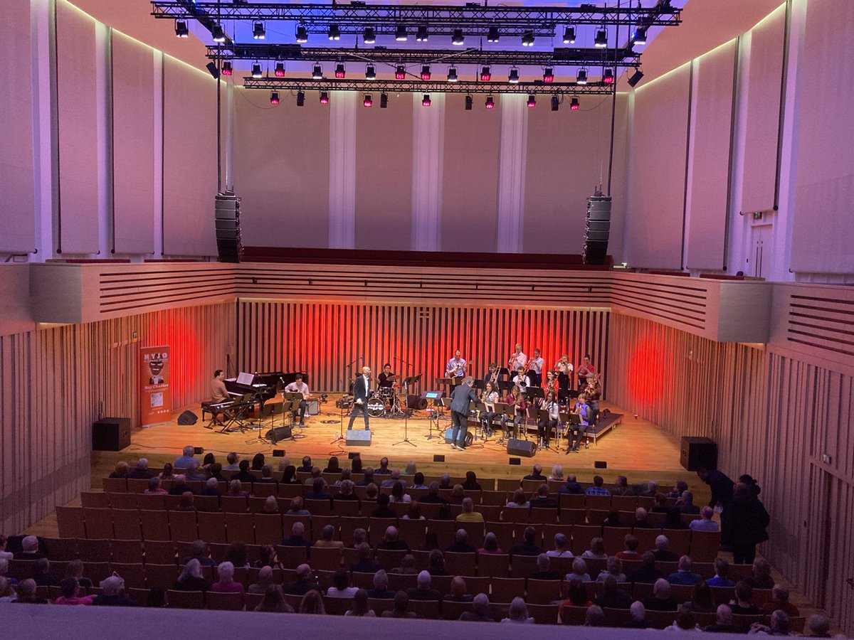 Great to have <a href="/NYJOuk/">NYJO</a> feat. <a href="/TommyBlaize/">Tommy Blaize</a> with us <a href="/StollerHall/">The Stoller Hall</a> tonight