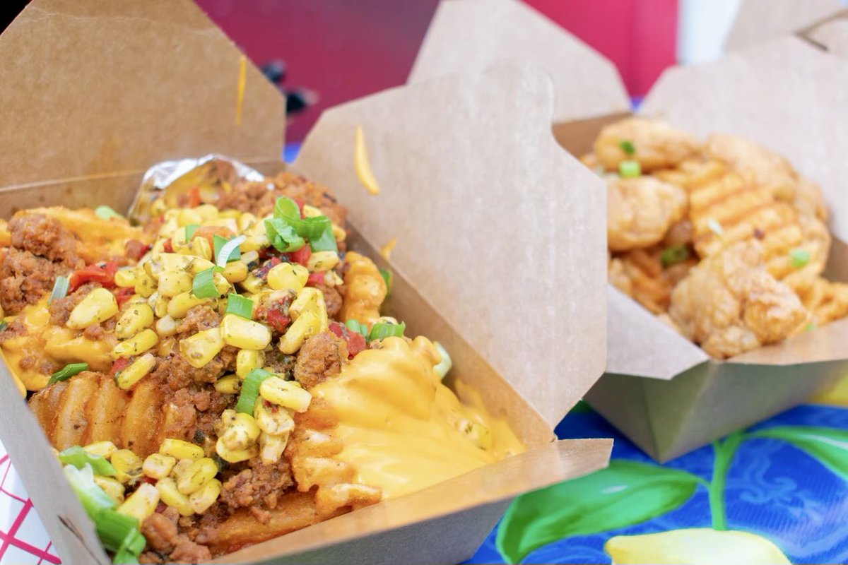 DevourNj's tweet photo. Latin-Asian fusion with a mix of popular American cuisine. I mean who doesn’t love fried chicken and waffle fries? 😍 check out Chef J’s Latin dragon at the upcoming food truck festivals or book them for your next private event. Or both! 🤩
#DevourNJ #njfoodie #njfoodtruck #nj https://t.co/cBkf1VHdco