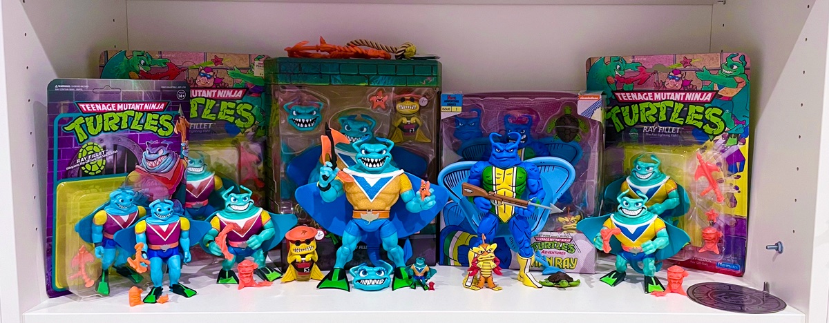 VeebsToys's tweet photo. It's #FilletFriday. Okay, I made that up, but I am very pleased to add another piece to the #RayFillet/#ManRay collection. I REALLY hope we get a new movie version, even if I haven't seen it yet.

#TMNT #TeenageMutantNinjaTurtles #Super7 #NECA #Fwoosh #TheFwoosh https://t.co/AkzSSHgJoR