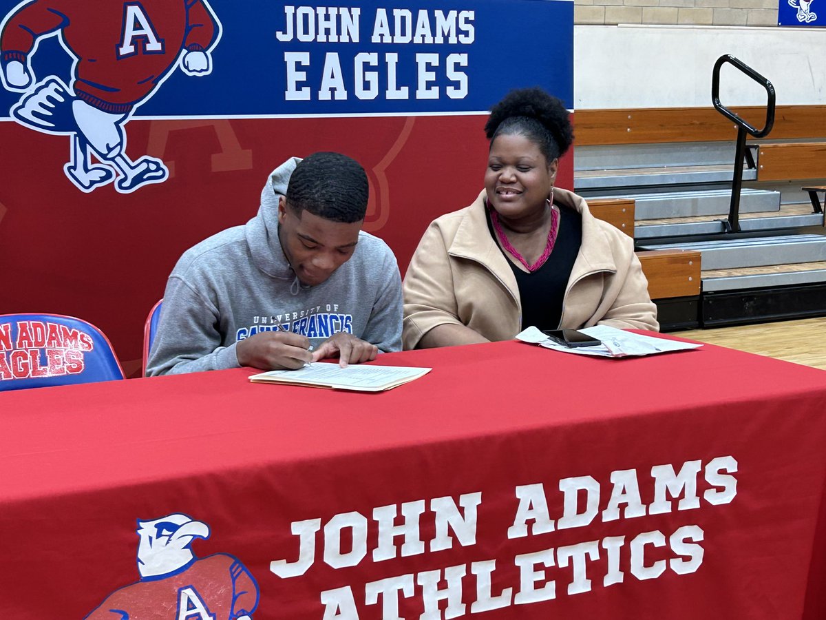 Another Eagle that’s getting ready to leave the nest to start his college academic and athletic career! Jeremiah Love (University of Saint Francis) 📝