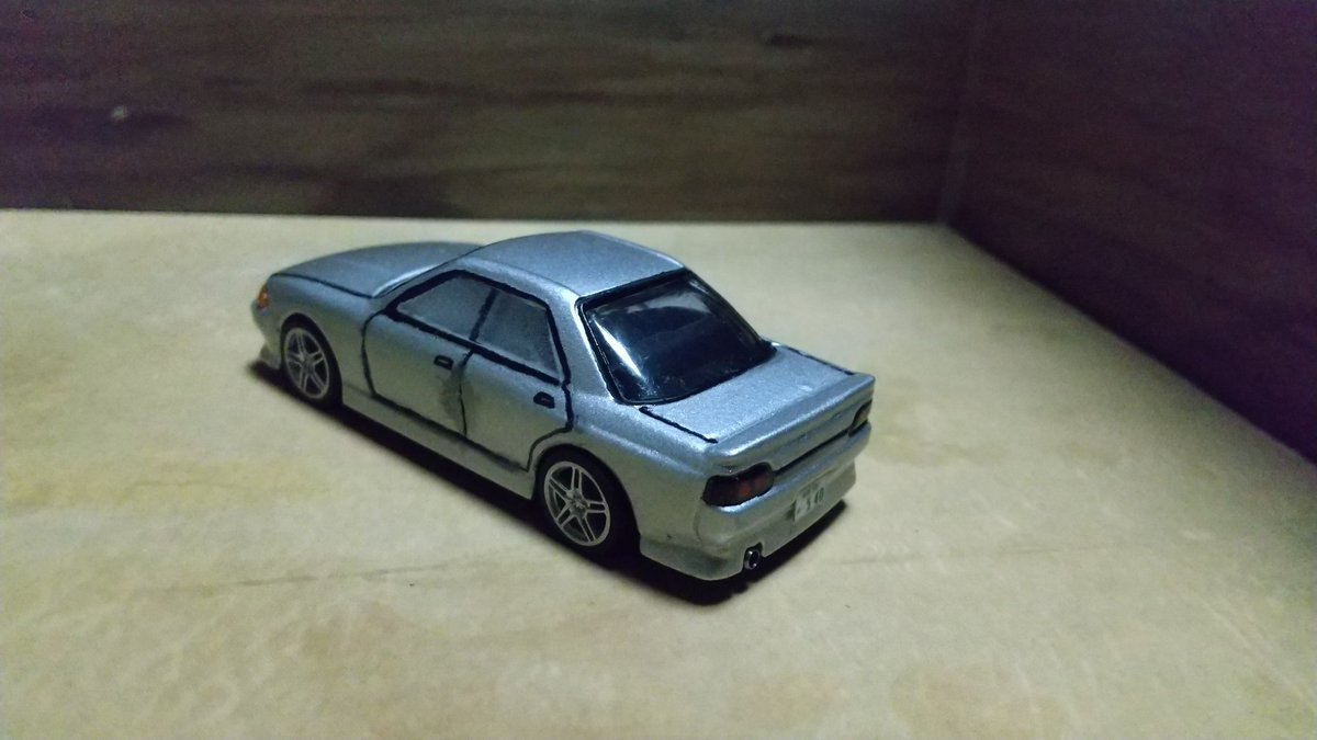 SYABUTA1's tweet photo. 過去作その4
日産R32スカイライン4ドア
変更点…4ドア化、ホイール、ボディカラー、エアロ、4ドア化に伴うリアデザイン、フェンダー削っての5ナンバー化
ベースはR32GT-R…
#トミカ #トミカ改造 #トミカカスタム #tomica #tomicacustom https://t.co/ntzSrkzMIY