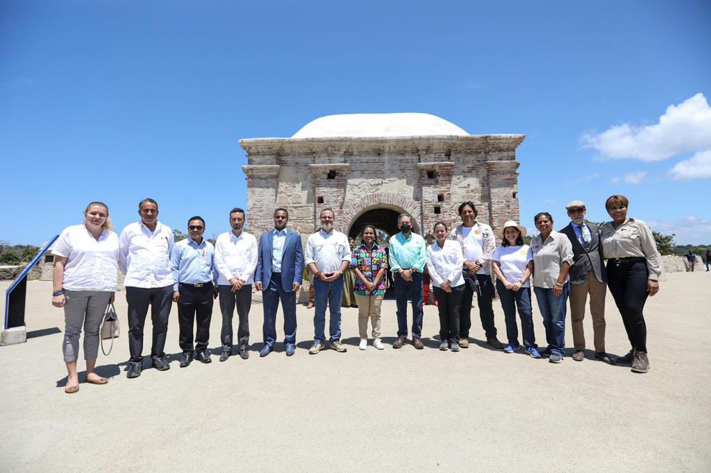 NitoCortizo's tweet photo. Inauguramos el proyecto de Restauración del Castillo de San Lorenzo, una inversión de B/.4.9 millones, necesaria para conservar este importante monumento histórico que enaltece la cultura, promueve el turismo y dinamiza la economía. #TrabajandoPorPanamá🇵🇦 https://t.co/9d20NK3MFa