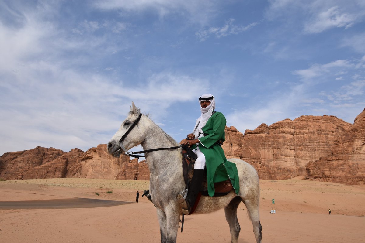 Aleitani03's tweet photo. #alula 🏜️ https://t.co/rRw4MdXAZS