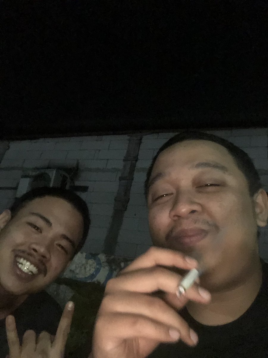 rendang_padang's tweet photo. botak gara gara pengen jadi eminem skrng. gabres https://t.co/xOcEQekTos