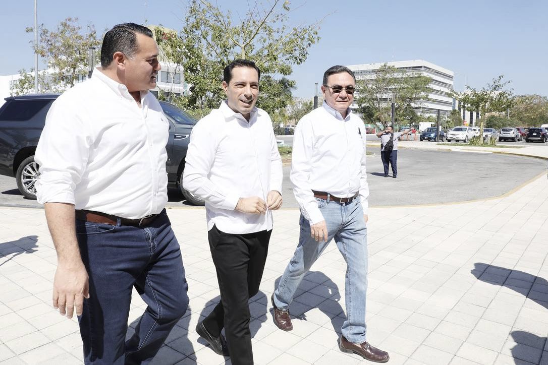 Renán Barrera tweet media