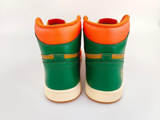 Mr. Whitefolks tweet media