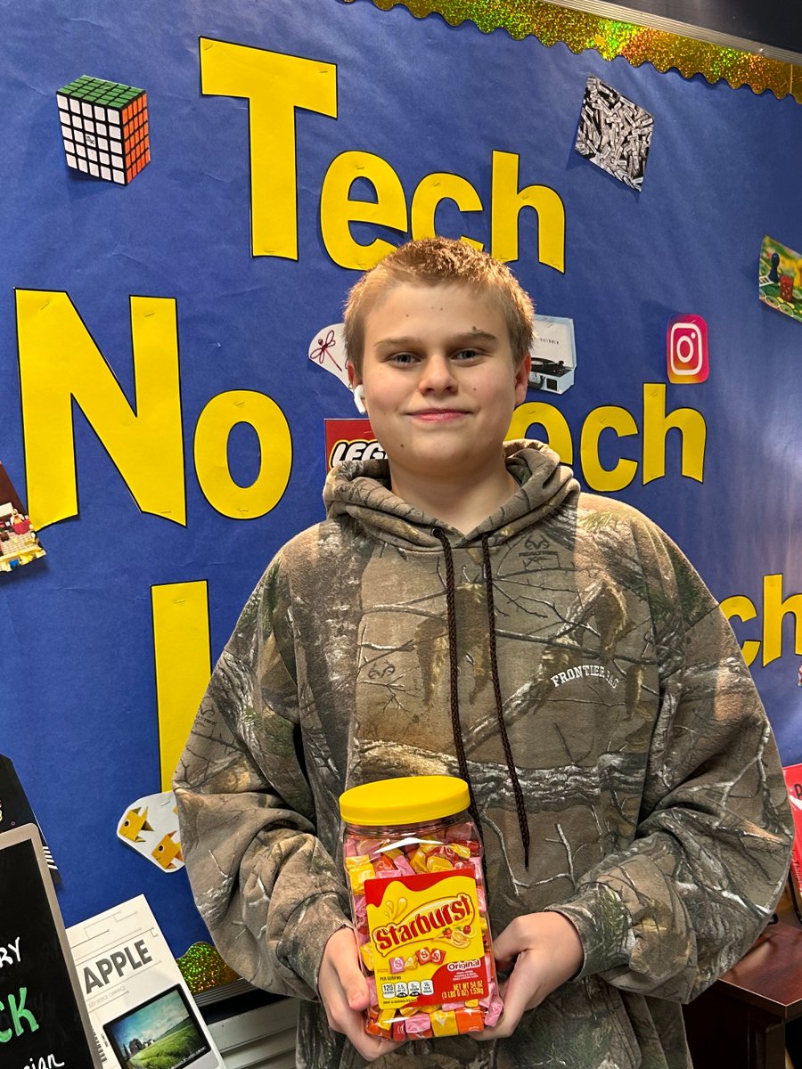 HoltLibrary's tweet image. Carter is the Week 1 WINNER for #TeenTech month. See us Monday for the next round of no tech/low tech fun. #WSDLibraries