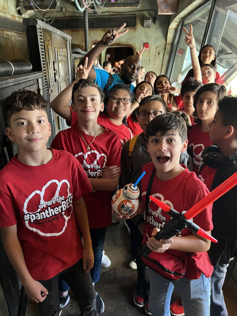 Team 6 Howard D. McMillan tweet media