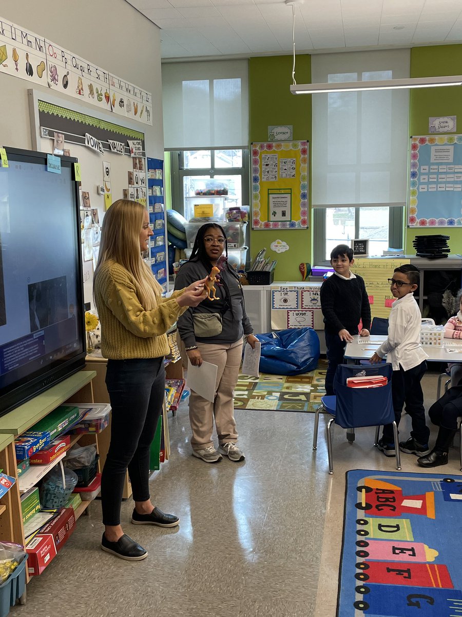 Yoga with Yegros tweet media