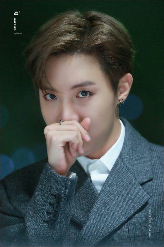 hoba94¹³⁵🐿ON THE STREET🏁DANCE EMPEROR¹ (@Kingjunghoseok2) on Twitter photo 2023-03-10 20:12:48 j-hope becomes the first K-Pop soloist in history to debut in the top 40 on the UK singles chart ('on the street' with (JCole)at #37 🔥
#jhope #jhopePavedTheWay
#JungHoseok #OnTheStreet j-hope becomes the first K-Pop soloist in history to debut in the top 40 on the UK singles chart ('on the street' with (JCole)at #37 🔥
#jhope #jhopePavedTheWay
#JungHoseok #OnTheStreet