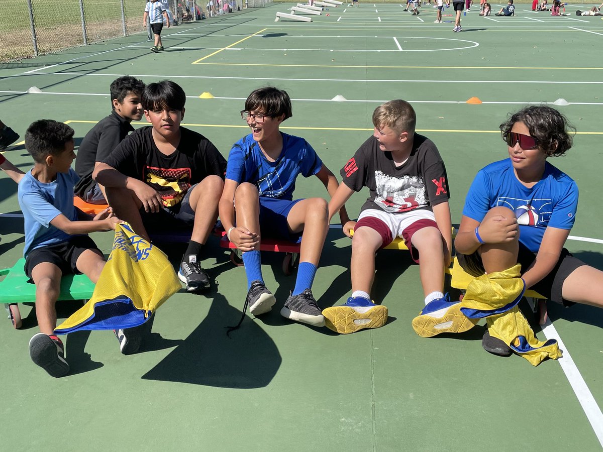 Miss Gates tweet media