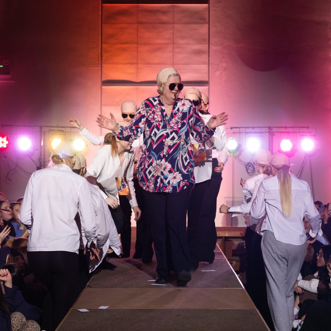 The 6 - the St Catherine's Sixth Form - wowed an audience of over 350 at the St Cat's Fashion Show.  Ballgowns, leisure gear, Nigerian dance, tribute bands and more, the audience was treated to an evening of colour and fun.  #surreyschools #seniorschool #boardingschools