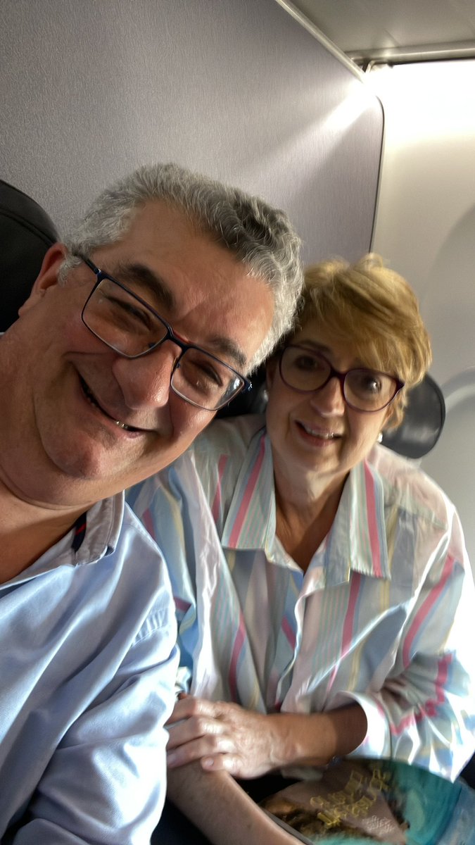 Félix Contreras tweet media