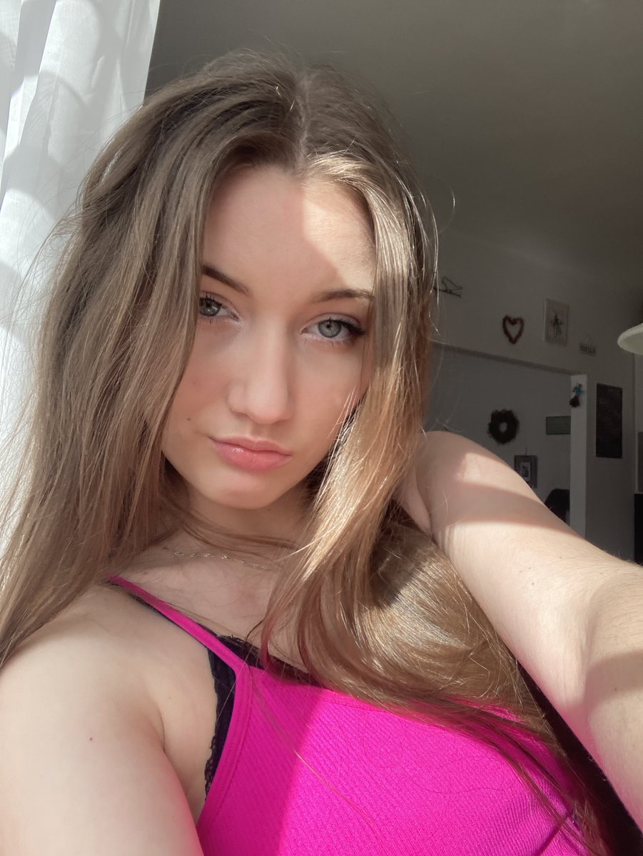 luciecotijee's tweet image. dneska sluselo