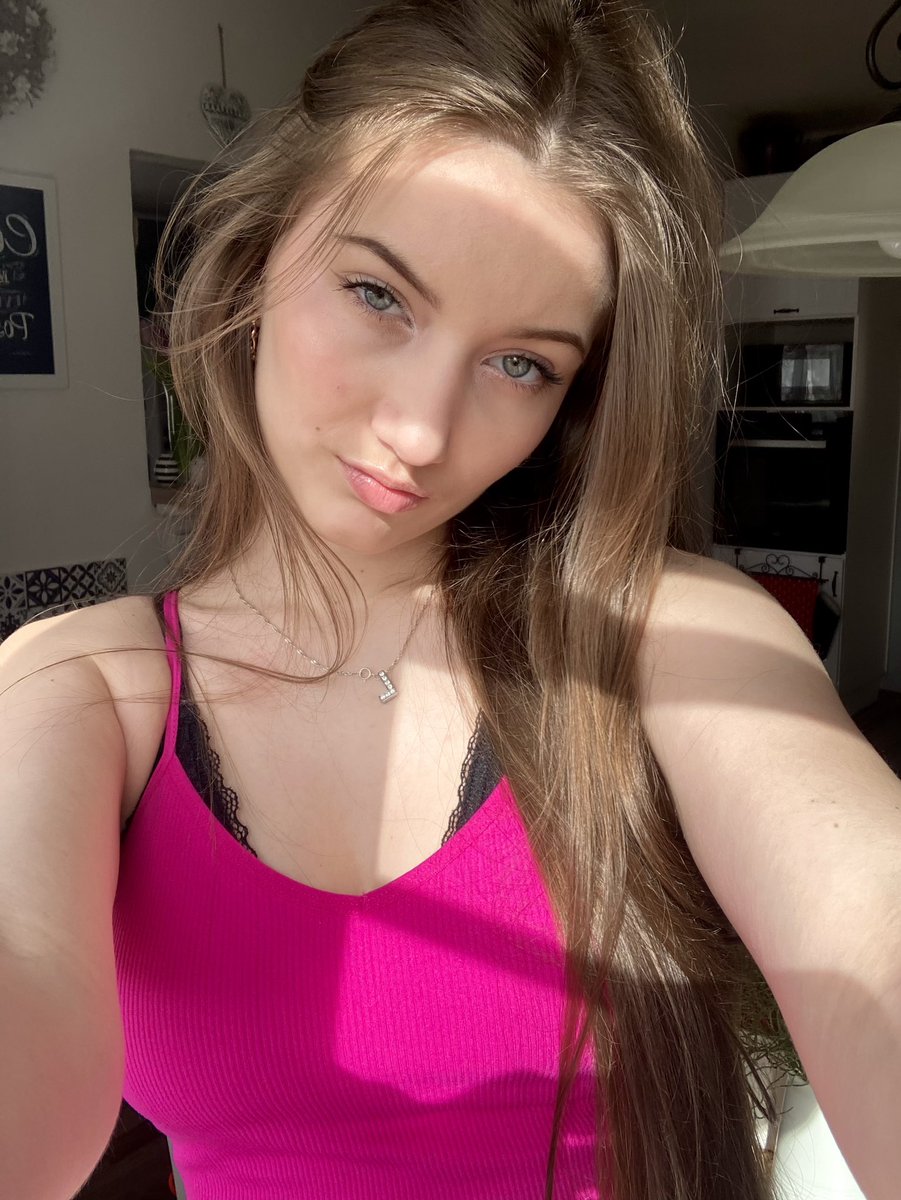 luciecotijee's tweet image. dneska sluselo