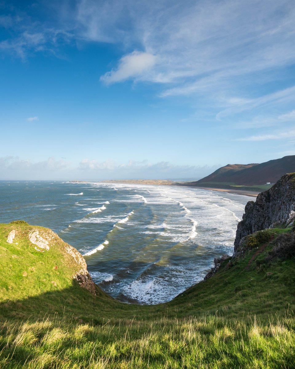 One think you can say for the Welsh they certainly know how to make a view

#wales #gower #gowerpeninsula #coastphotography #coastalphotography #seascape #landscapephotography