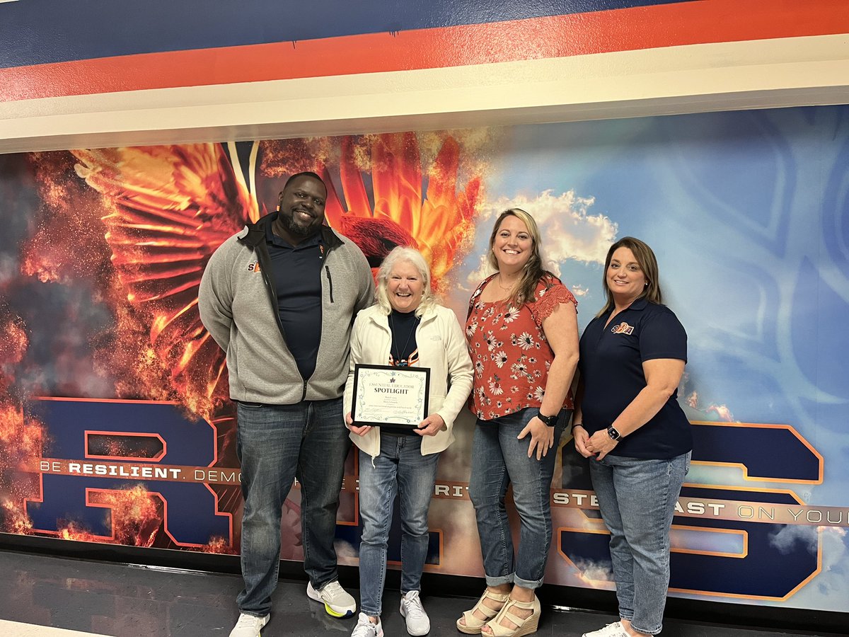 Please help us congratulate our March #EssentialEducator, Mary Edwards <a href="/BSUCCESSACADEM1/">Brazos Success Academy</a> 🎉 Ms. Edwards creates a positive environment where goals are set, respected and met! We’re proud of you Ms. Edwards! ⭐️ #BISDpride #BSArise #BeConnected