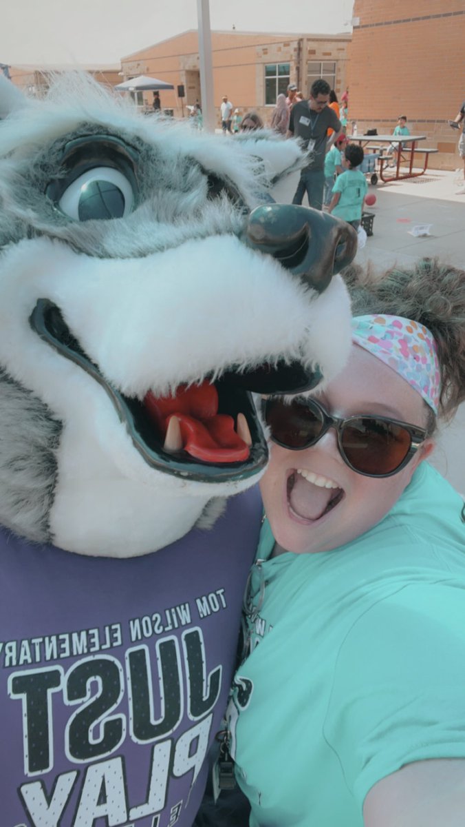 Alyssa Boudny tweet media