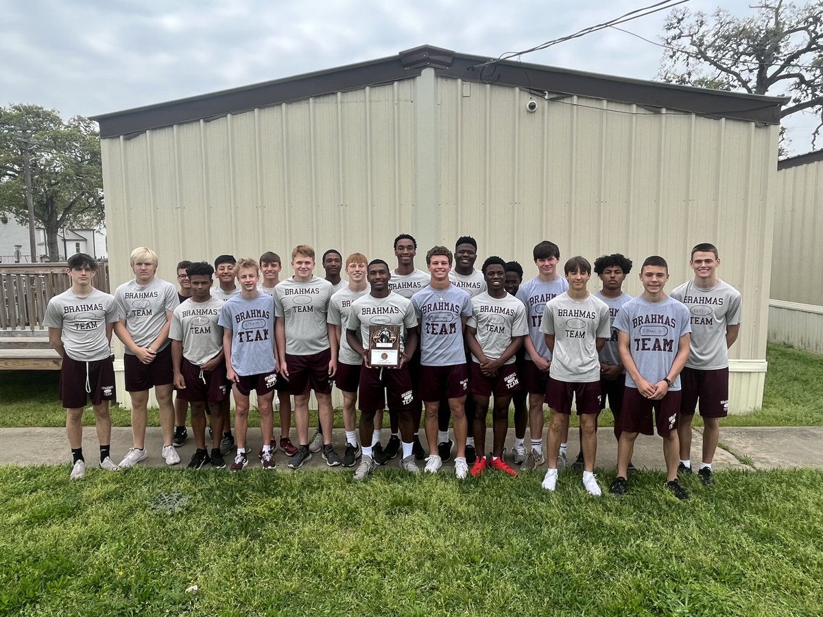 hbteams's tweet photo. We would like to congratulate all of the boys participants at last nights Cardinal Relays. We are also proud to announce our varsity boys track team for placing first place overall!! Go Brahmas!! #HBnation @mikeforman21 https://t.co/ynrEDOre4I