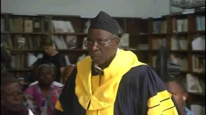 Amenhotep_kamit's tweet photo. Que ça nous serve de leçon!

"J'ai enseigné à l'université de Lyons 2, j'ai enseigné à l'université de Berlin et j'ai enseigné à l'Université de Yaounde jusqu'à ma retraite. Et j'ai constaté qu'on forme la jeunesse française pour la France, on forme la jeunesse ⬇️⬇️⬇️ https://t.co/nE77J57dwe