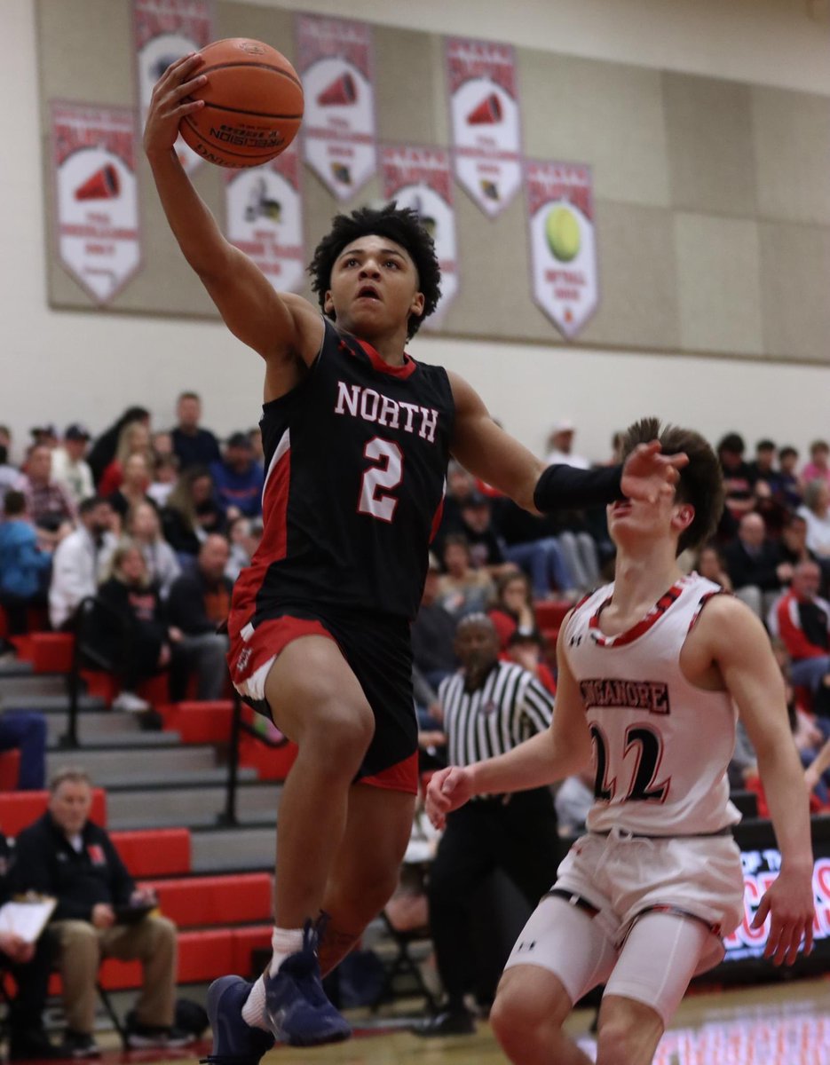 Washington County Statistical Leaders - Public School Boys
•Points Per Game (FINAL)
•Congrats to North Hagerstown Junior Nas Keyes for winning the public school scoring title with 17.7 points per game average.