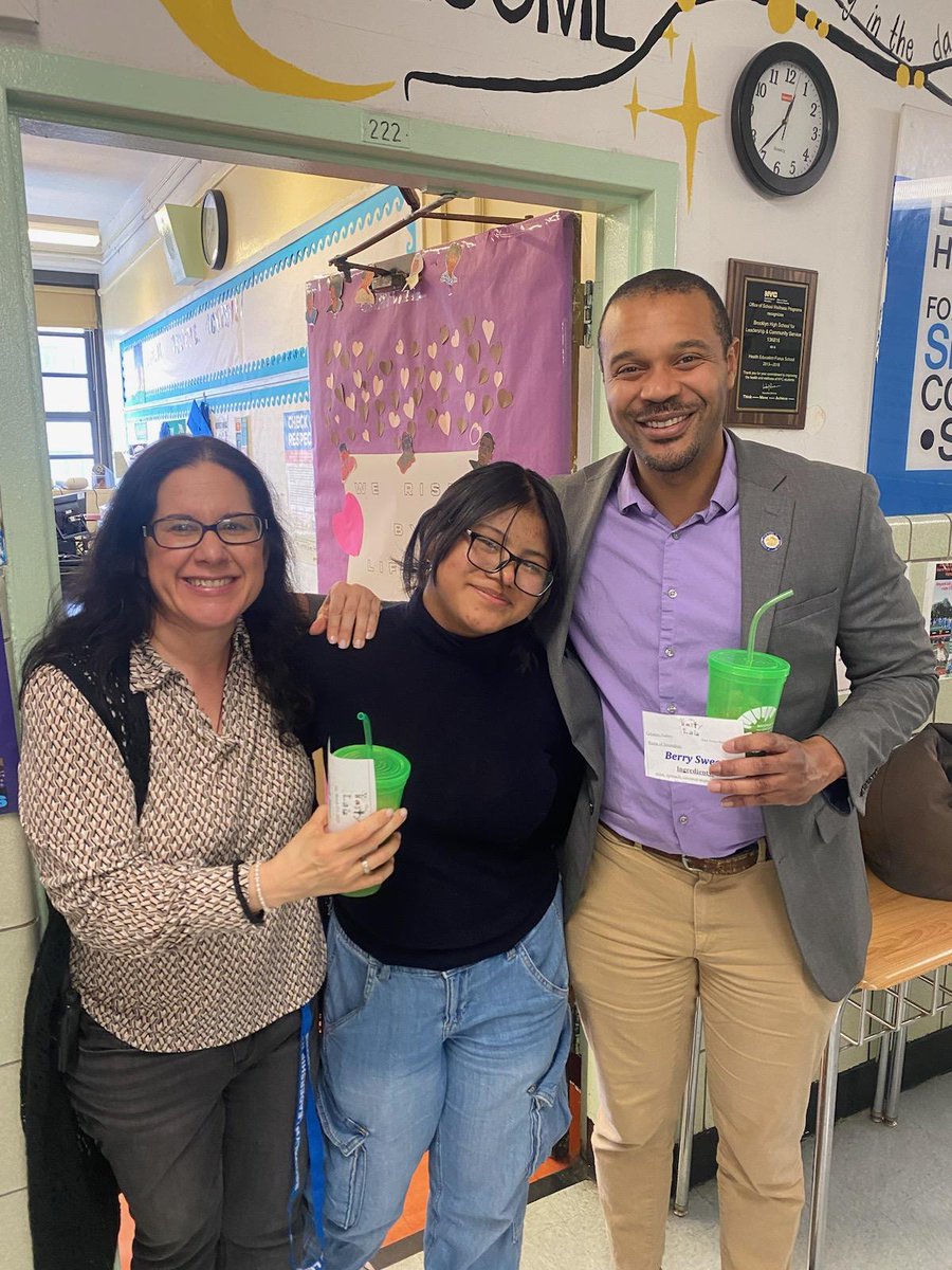 JabariBrisport's tweet photo. Had a chance to visit Brooklyn High School for Leadership &amp; Community Service today, an innovative transfer high school Clinton Hill. These students give me so much hope. https://t.co/hvHOHDg6vK