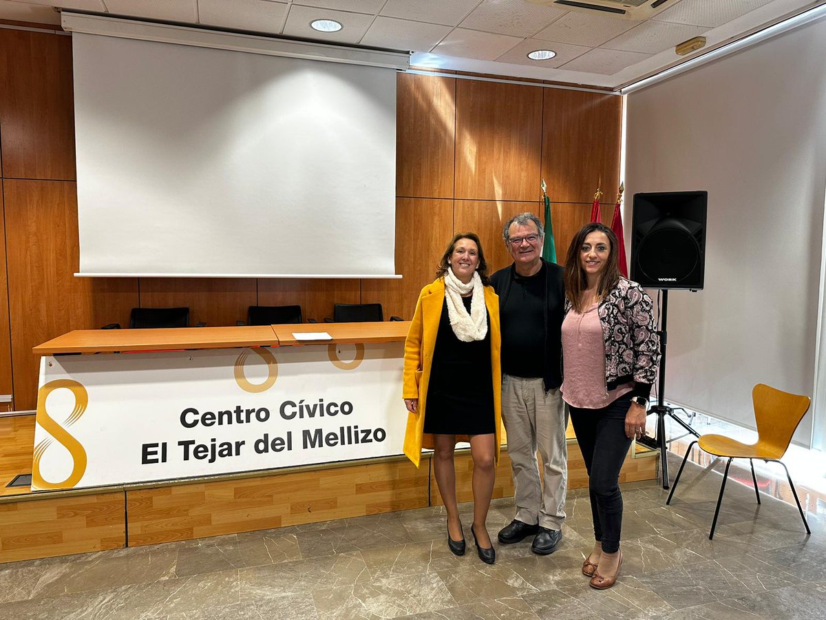 EABE23 (@eabe2023) on Twitter photo El equipo organizador #IMPARABLES_EABE23 agradece al <a href="/Ayto_Sevilla/">Ayuntamiento de Sevilla</a> y a Paco Rebollo Crespo, director del centro cívico, el Tejar del Mellizo del Parque de los Príncipes, su colaboración para el desarrollo del evento. Muchas gracias <a href="/SalazarSonsoles/">Sonsoles</a> y <a href="/mluisa27d/">Maria Luisa Carrasco</a> El equipo organizador #IMPARABLES_EABE23 agradece al <a href="/Ayto_Sevilla/">Ayuntamiento de Sevilla</a> y a Paco Rebollo Crespo, director del centro cívico, el Tejar del Mellizo del Parque de los Príncipes, su colaboración para el desarrollo del evento. Muchas gracias <a href="/SalazarSonsoles/">Sonsoles</a> y <a href="/mluisa27d/">Maria Luisa Carrasco</a>