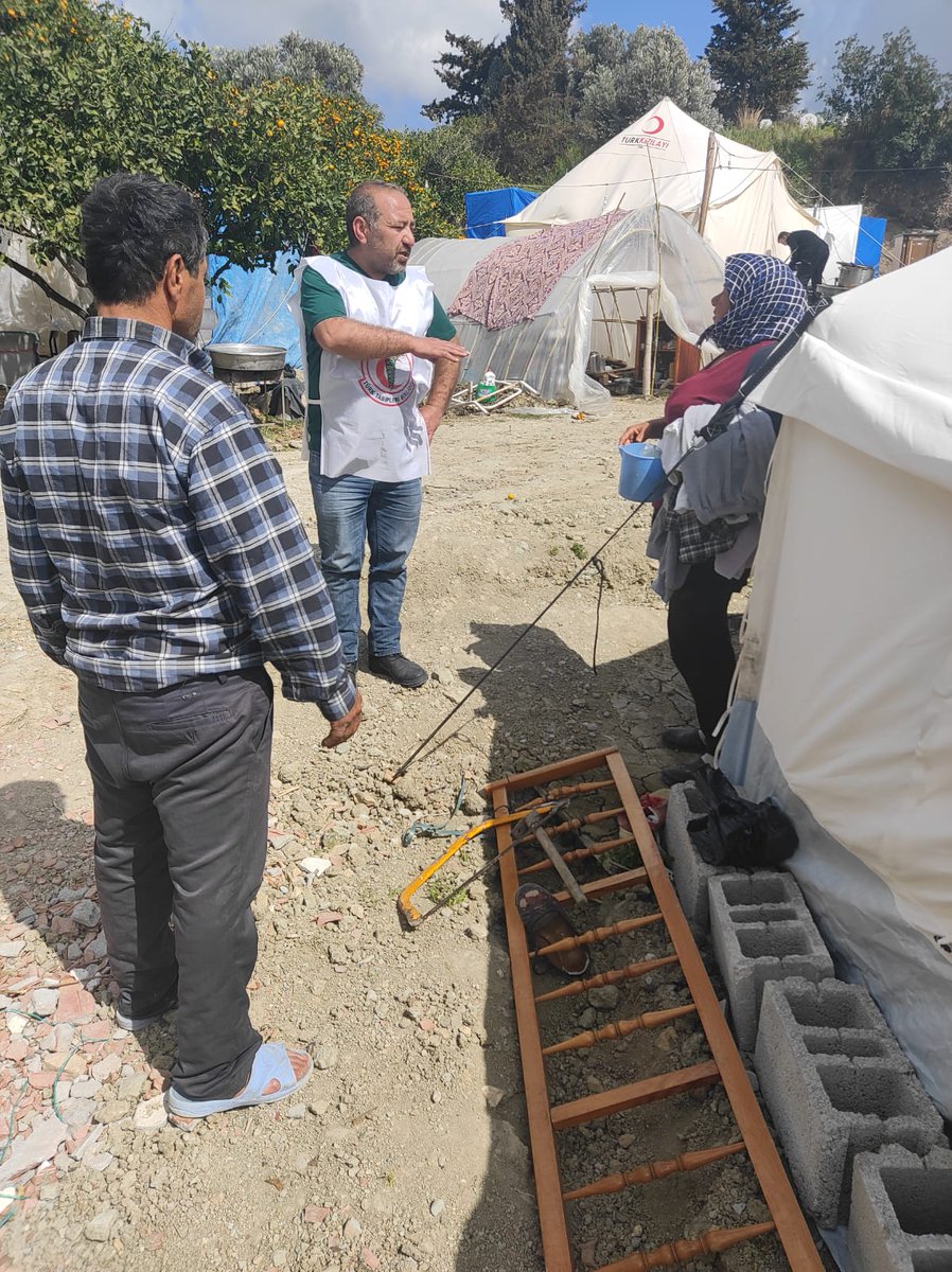 Samandağ da koylerde SES ve TTB nin gönüllü saglık hizmeti devam ediyor