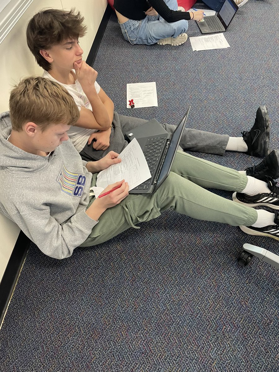 Ss have been working hard on their news stories, and now they are collaborating and getting feedback for final drafts! <a href="/sms8west/">sms8west</a> <a href="/AHSD25South/">South Middle School</a>