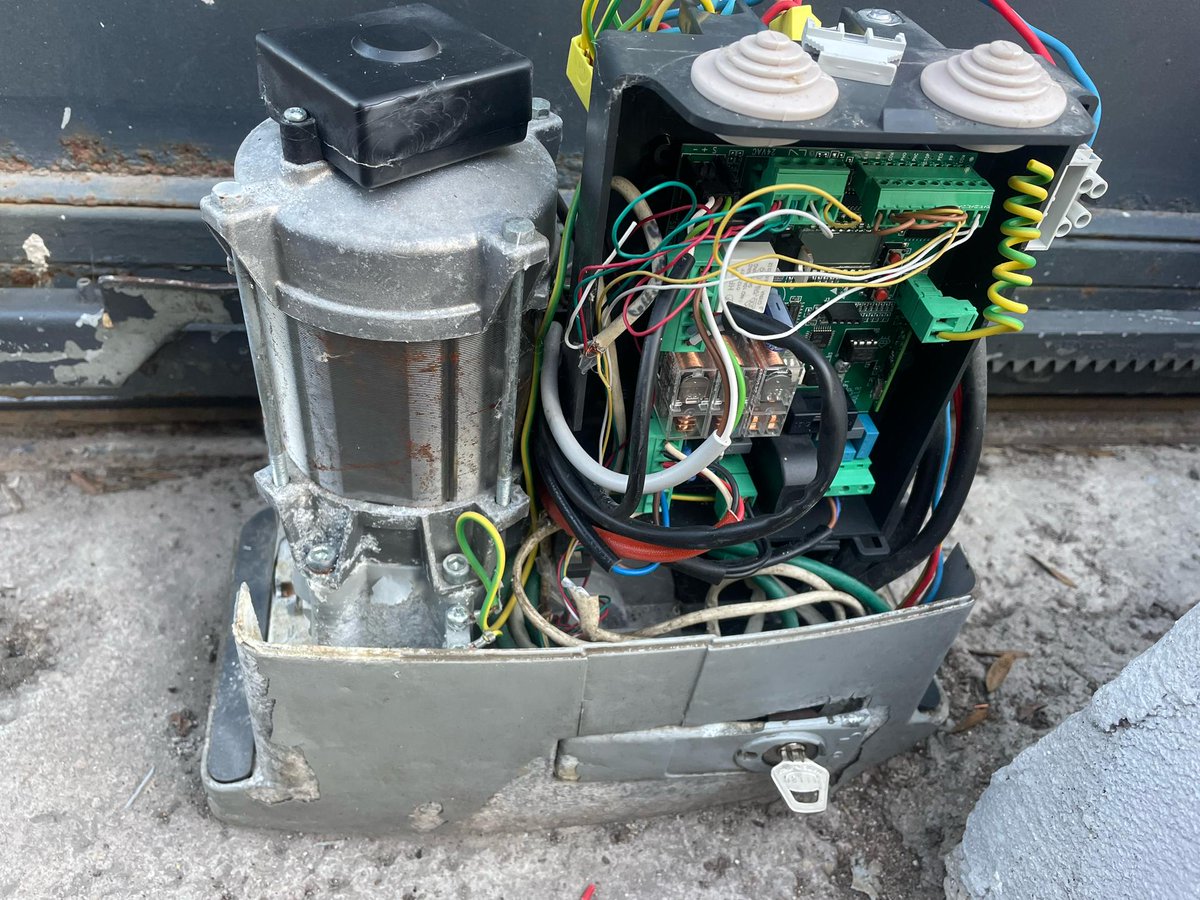 Automatisme13's tweet image. installation dépannage moteur Beninca cp bull 8 plan de Cuques