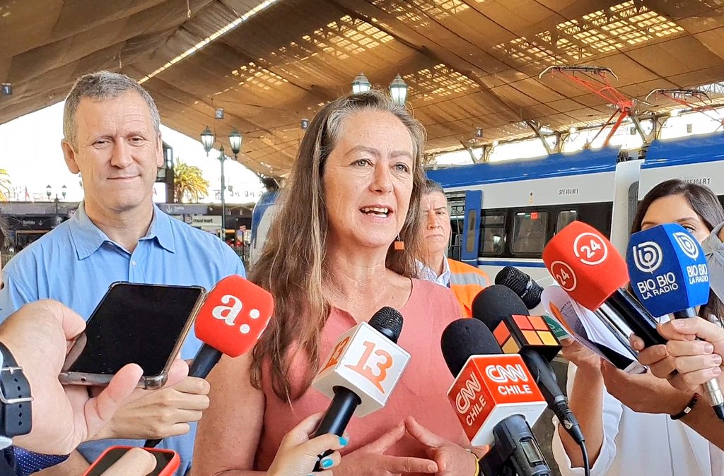 Verónica Kunze tweet media