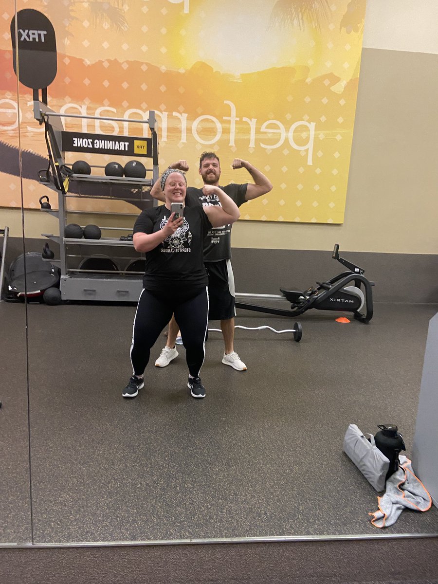 Kim Piper Benson on Twitter "Training so I can crush your skull with my bare hands. 🥰👉🏻👈🏻"