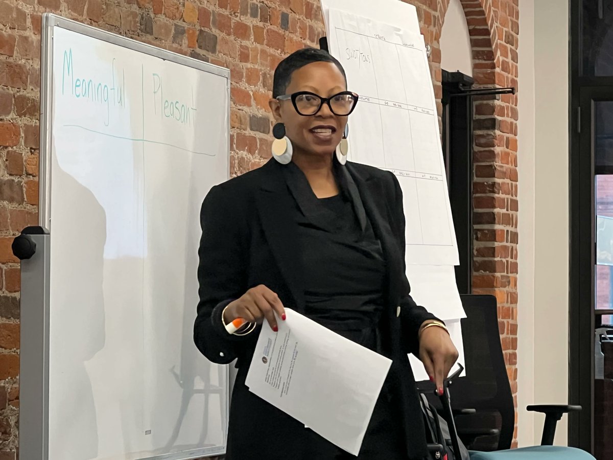 LouOPI's tweet photo. #OPISuccessStories We hosted our second strategic planning cohort this week with some amazing agencies. We look forward to facilitating our next round of strategic planning in the near future! #strategicplanning #louisvillemetrogovernment #projectmanagement https://t.co/836vxzr3xD