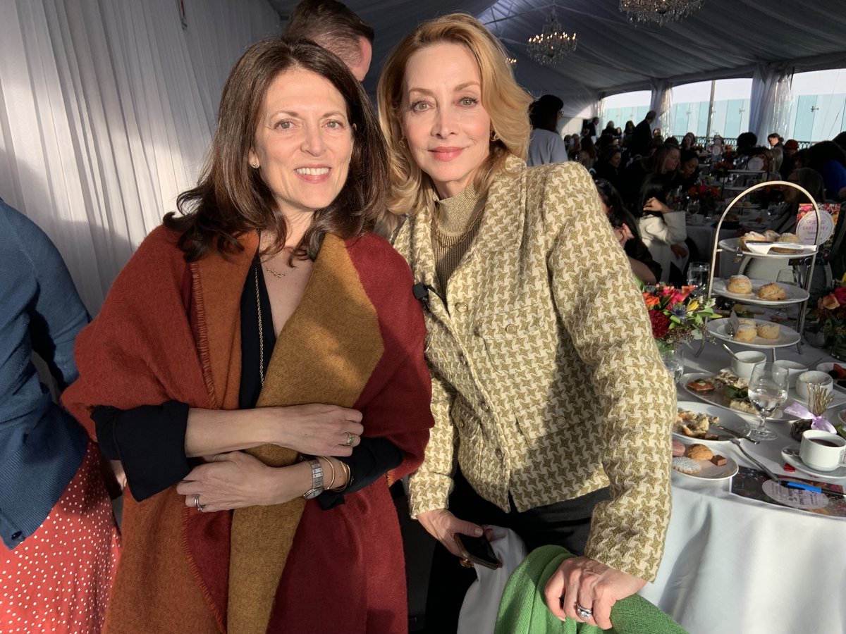 laughteroncall (@laughteroncall) on Twitter photo Still smiling from the wonderful afternoon eating scones and learning about @LAFound1 . <a href="/AlzheimersLA/">Alzheimer's Los Angeles</a> 
#internationalwomensday #WomensMonth #alzheimers Still smiling from the wonderful afternoon eating scones and learning about @LAFound1 . <a href="/AlzheimersLA/">Alzheimer's Los Angeles</a> 
#internationalwomensday #WomensMonth #alzheimers