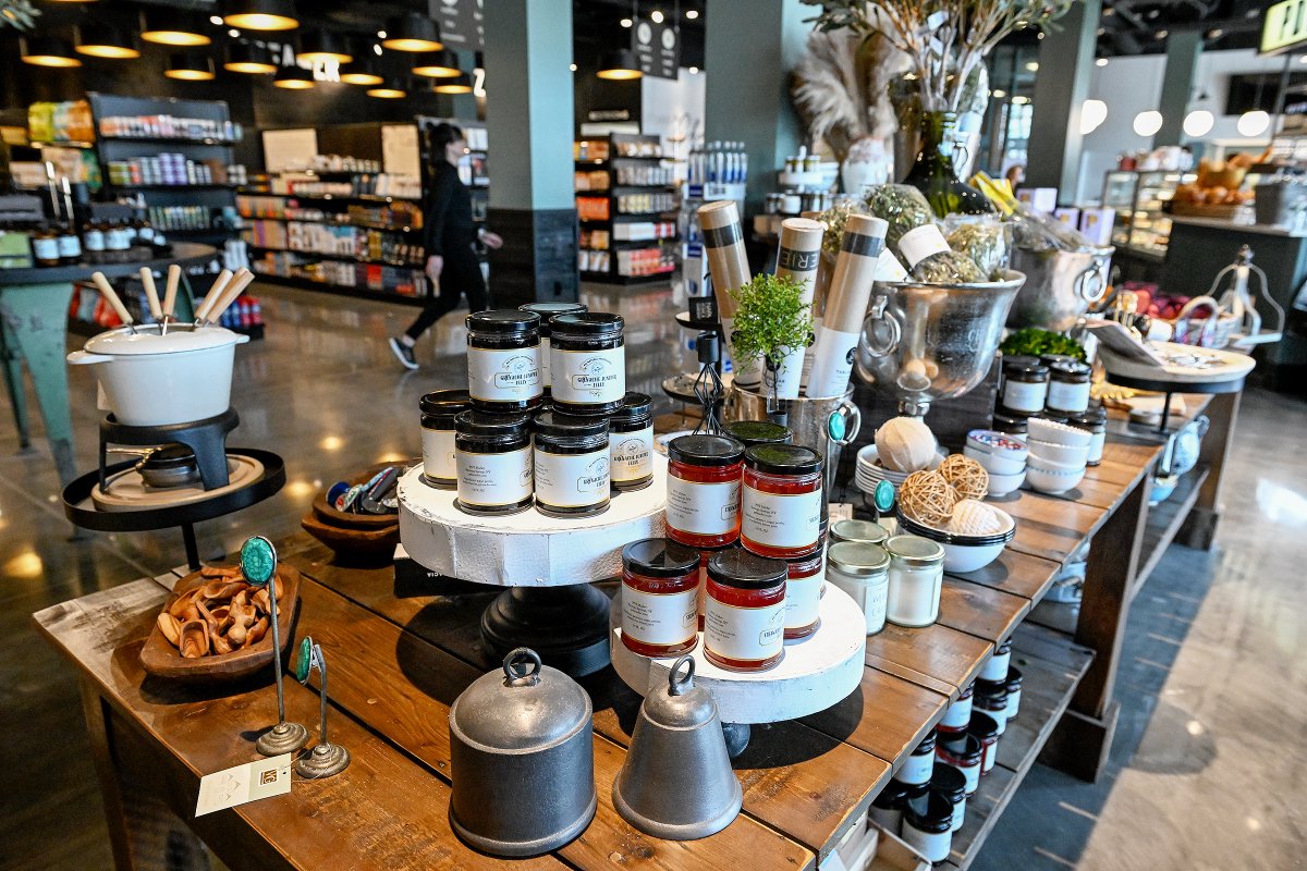 Erica Miller tweet media