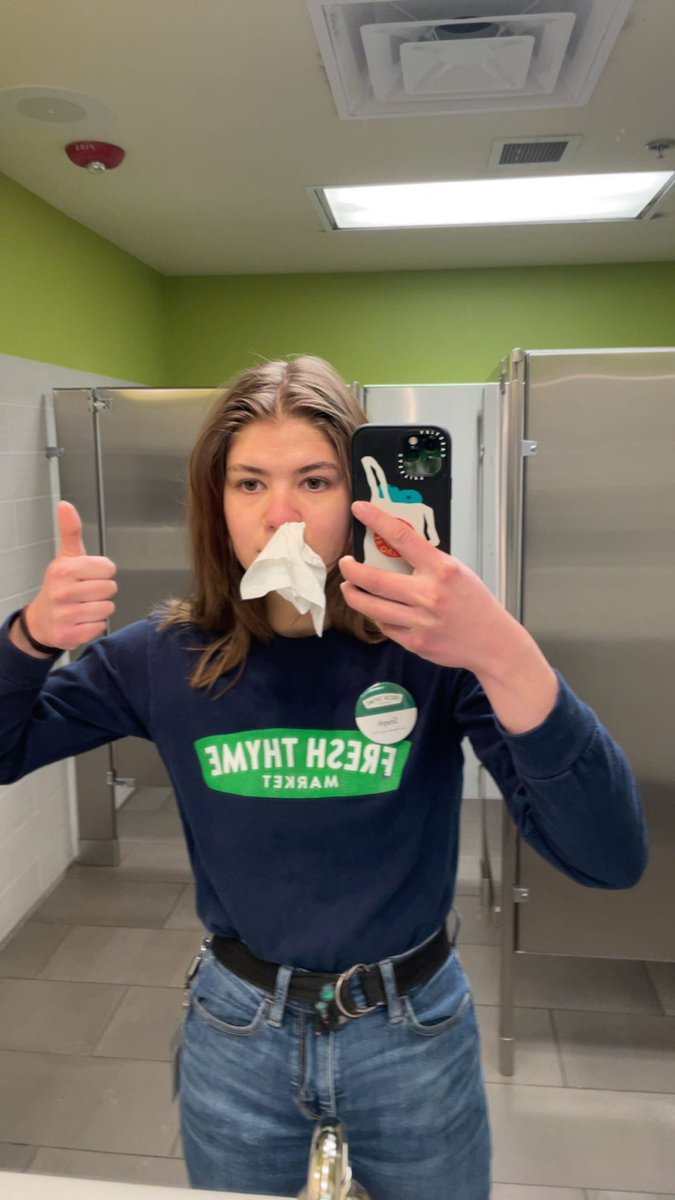 StephGonser's tweet photo. me, work bathroom, bloody nose 👍🏼 https://t.co/YPVzHLSssg