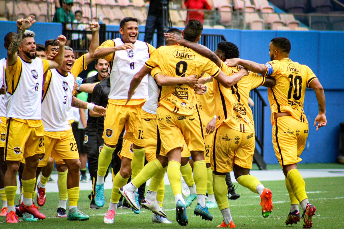 fafamazonas's tweet photo. 🟢 GUIA DO BAREZÃO 2023 ⚽🏹

🐆Amazonas Futebol Clube

Posição: 1º
Vitórias: 6
Derrotas: 1
Empates: 1
Gols feitos: 17
Gols sofridos: 3
Artilheiro: Rafael Tavares (5 gols)
Próximo adversário: Operário 

📸: @PietraTelles_ 

#Barezão2023 #AFlorestaÉABolaDaVez https://t.co/KrHzE6ThsC